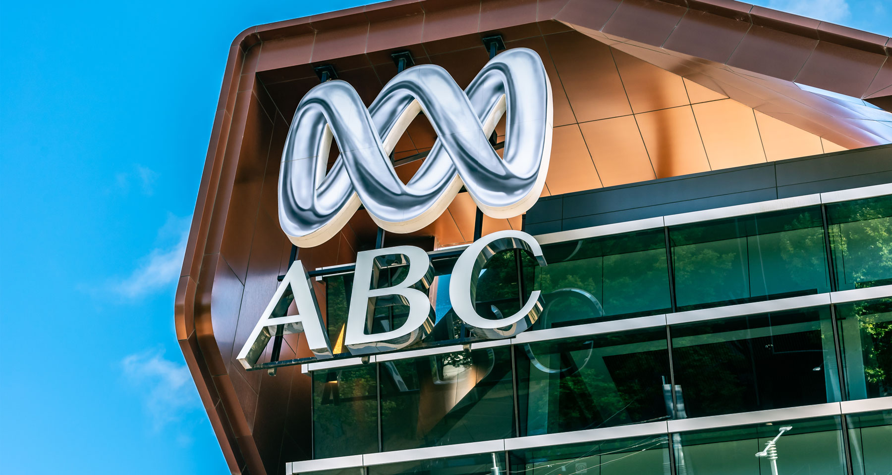 Conversational tone, audience interactions underscore ABC’s live blogging success